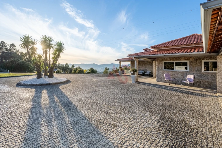 Moradia T4 para Venda em Souto Santa Maria, Souto São Salvador e Gondomar Foto 42