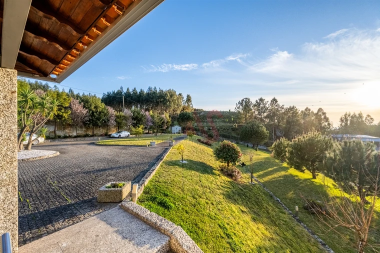 Moradia T4 para Venda em Souto Santa Maria, Souto São Salvador e Gondomar Foto 38