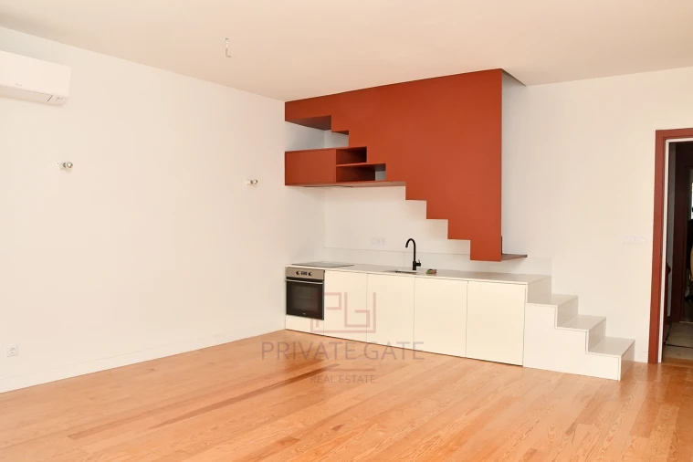 Apartamento T2 para Venda em Cedofeita, Santo Ildefonso, Sé, Miragaia, São Nicolau e Vitória Foto 4