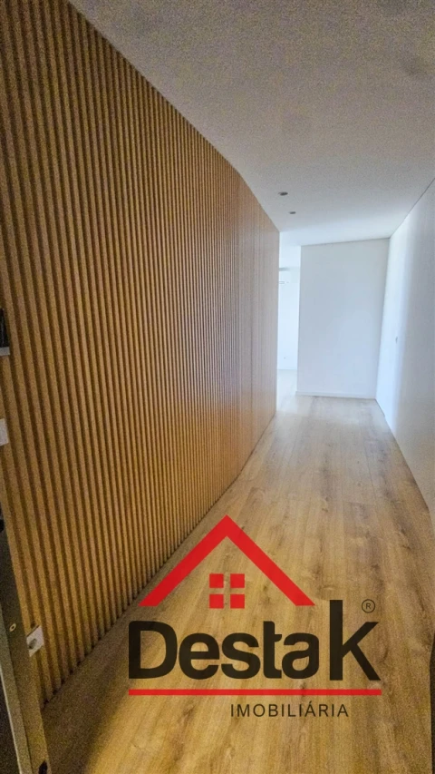 Apartamento T2 para Venda em Esgueira