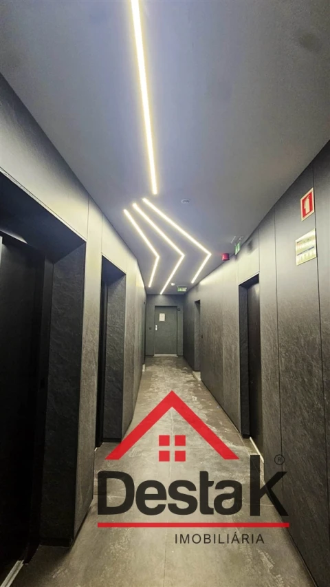 Apartamento T2 para Venda em Esgueira