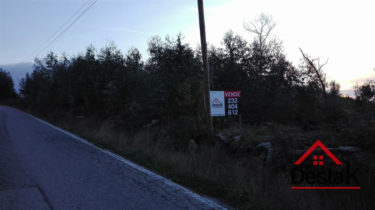 Terreno para Venda em Campia Foto 11