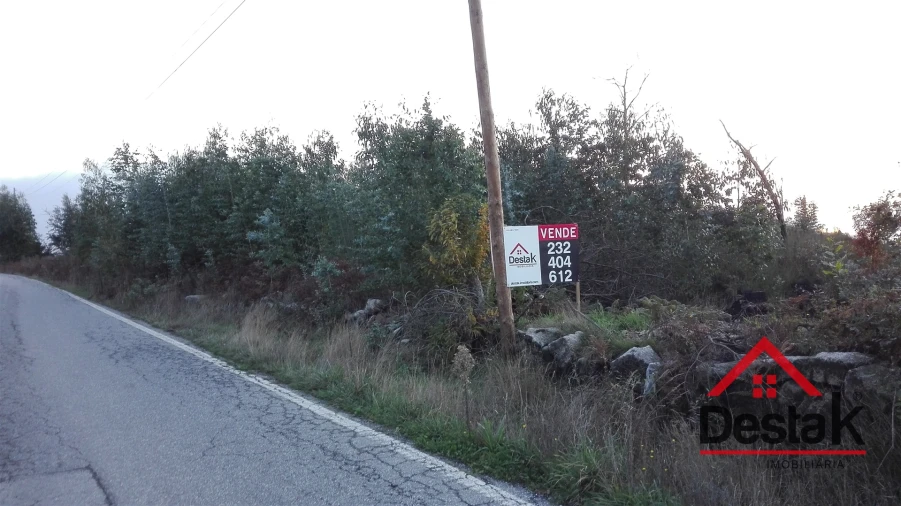 Terreno para Venda em Campia Foto 12