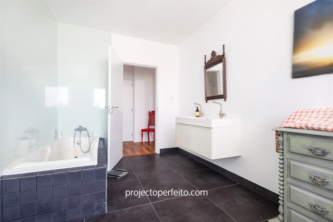 Moradia T4 para Venda em Cortegaça Foto 24