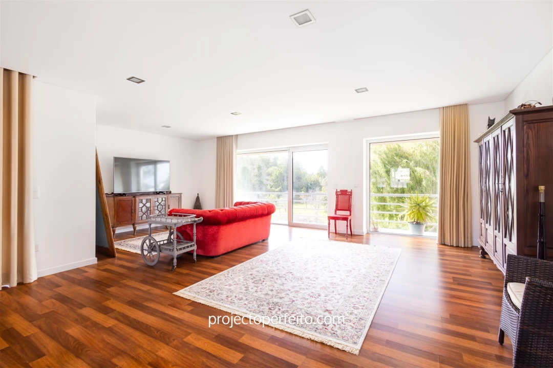 Moradia T4 para Venda em Cortegaça Foto 5