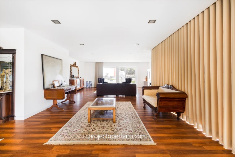 Moradia T4 para Venda em Cortegaça Foto 1