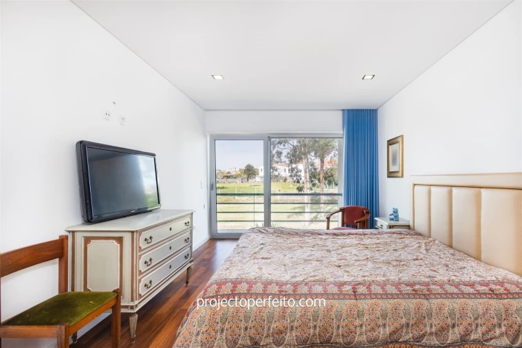 Moradia T4 para Venda em Cortegaça Foto 16