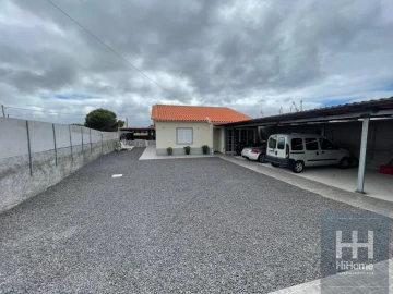 Moradia T3 para Venda em Porto Santo