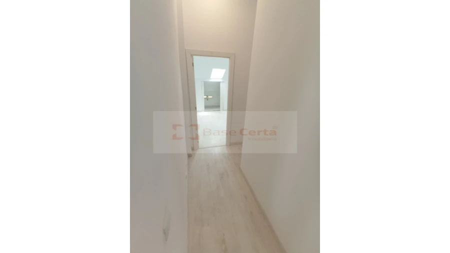 Moradia T9 para Venda em Ajuda Foto 18