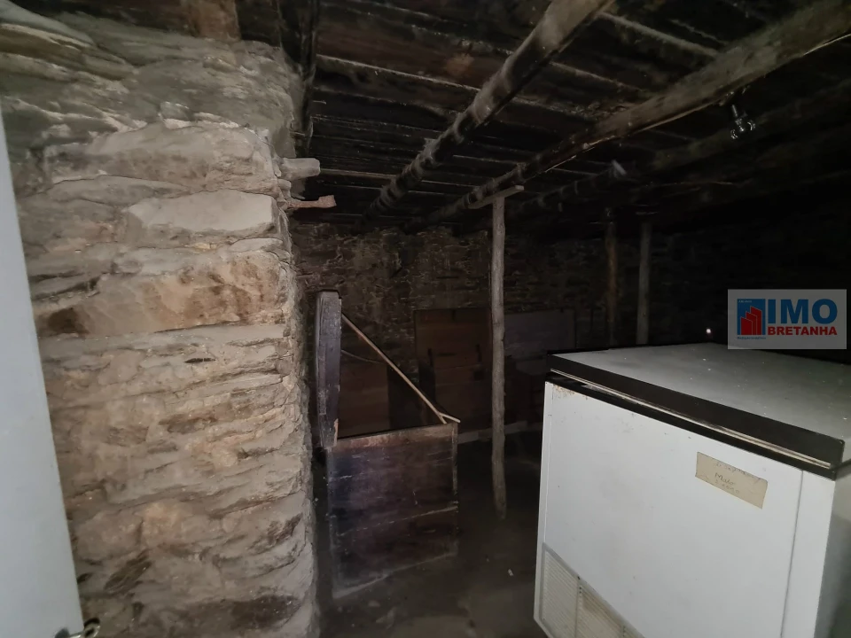 Moradia T2 para Venda em Salgueiro do Campo Foto 17