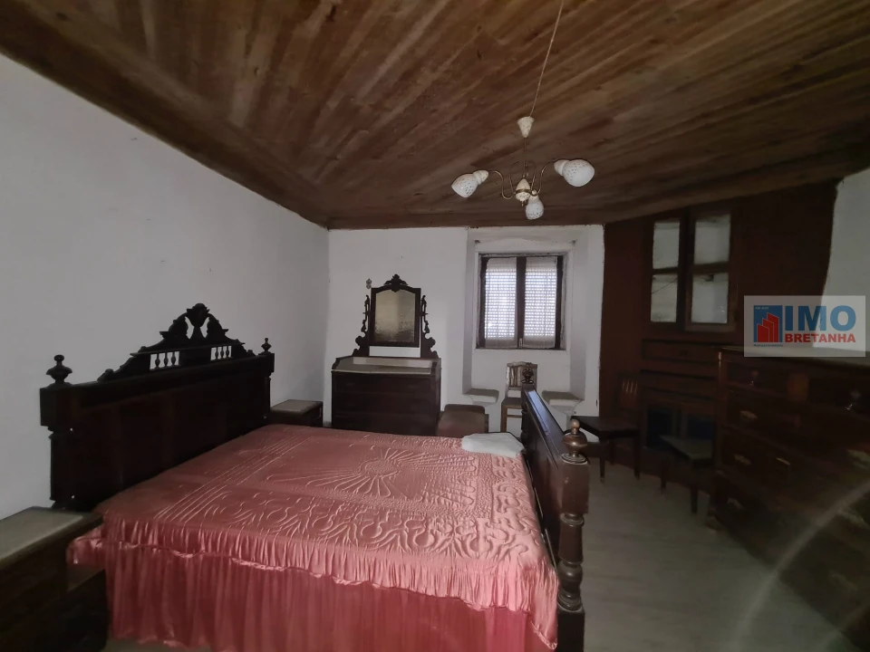 Moradia T2 para Venda em Salgueiro do Campo Foto 6