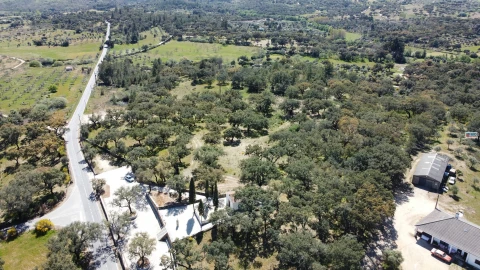 Quinta T0 para Venda em Póvoa de Rio de Moinhos e Cafede