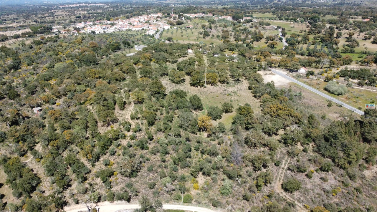 Quinta T0 para Venda em Póvoa de Rio de Moinhos e Cafede Foto 3