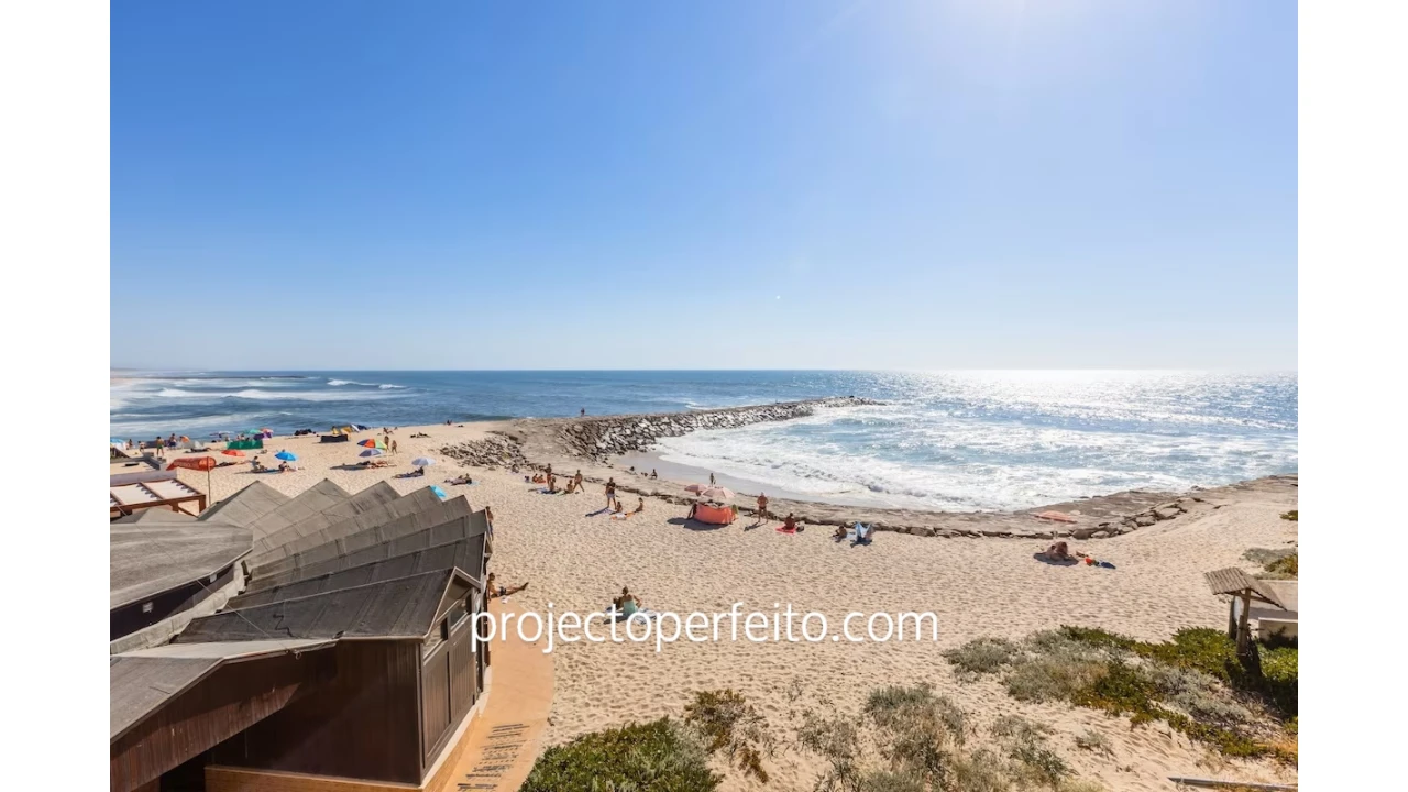 Prédio para Venda em Cortegaça Foto 4