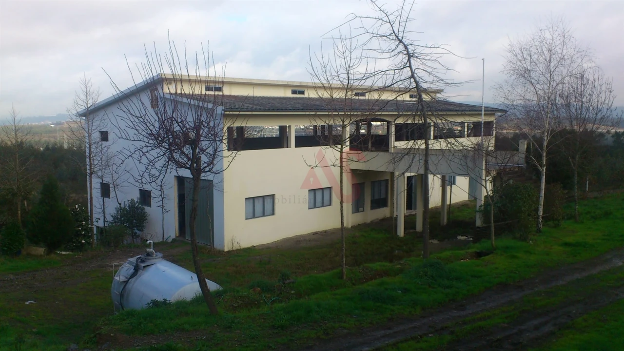 Armazém para Venda em Recarei Foto 4