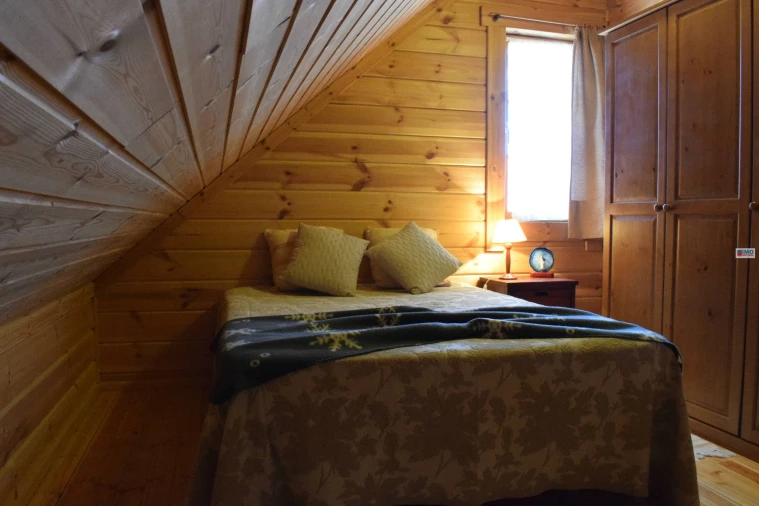 Moradia T3 para Venda em Cortes do Meio Foto 25