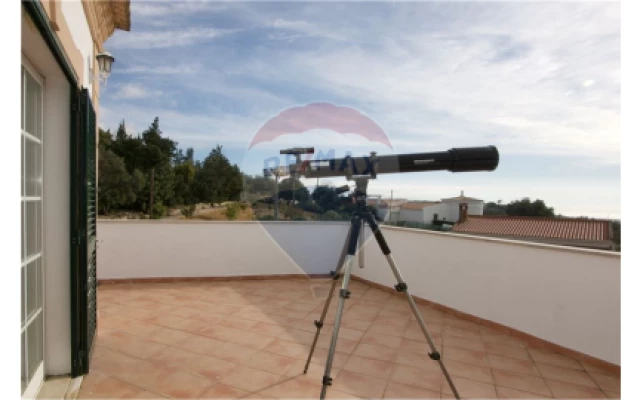 Moradia T4 para Venda em Loule (São Clemente)