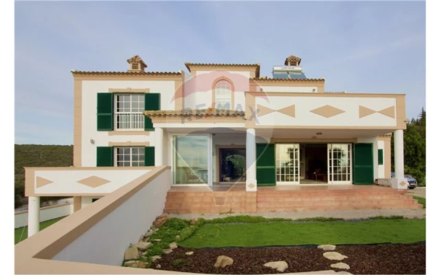 Moradia T4 para Venda em Loule (São Clemente) Foto 2