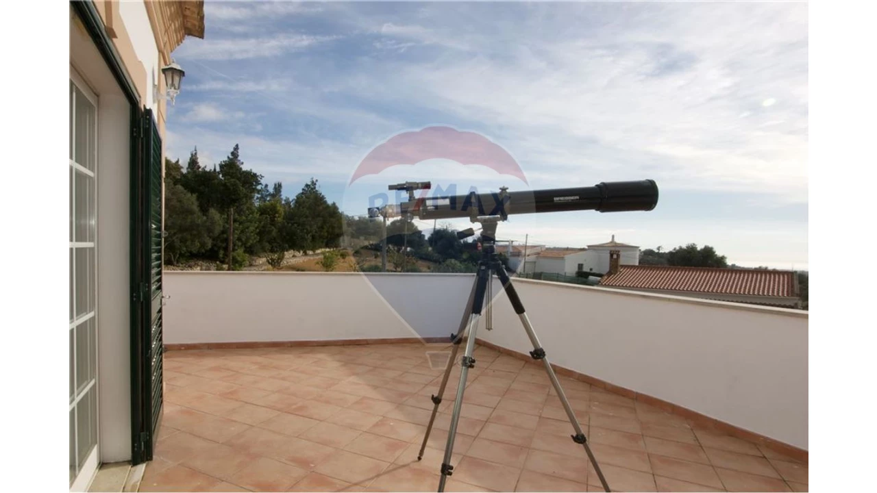 Moradia T4 para Venda em Loule (São Clemente) Foto 7