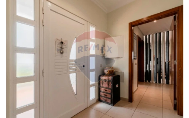 Moradia T4 para Venda em Loule (São Clemente)