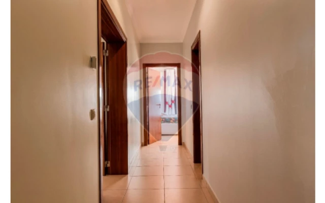 Moradia T4 para Venda em Loule (São Clemente)