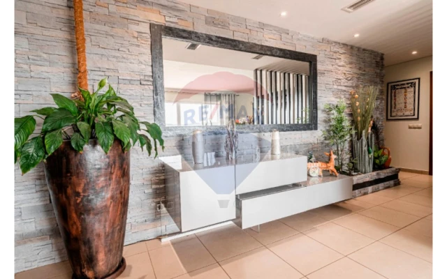 Moradia T4 para Venda em Loule (São Clemente) Foto 9