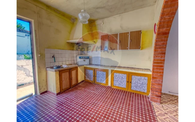 Moradia T3 para Venda em Loule (São Sebastião) Foto 4