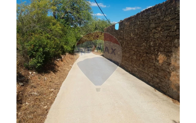 Moradia T2 para Venda em Loule (São Sebastião) Foto 16