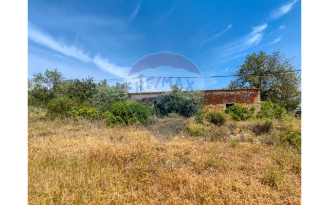 Moradia T2 para Venda em Loule (São Sebastião) Foto 21