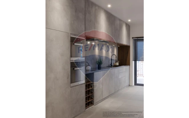 Apartamento T1 para Venda em Faro (Sé e São Pedro) Foto 2