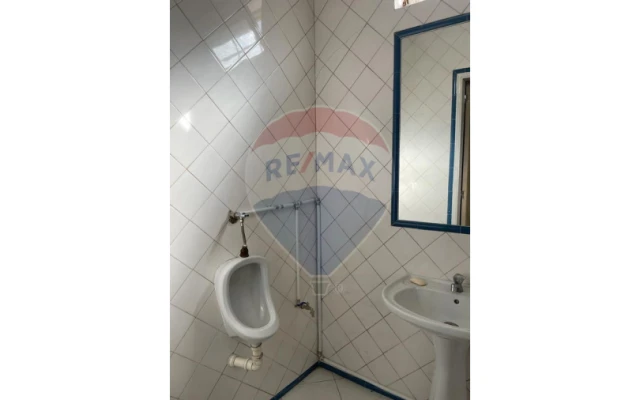 Loja para Venda em Faro (Sé e São Pedro) Foto 10