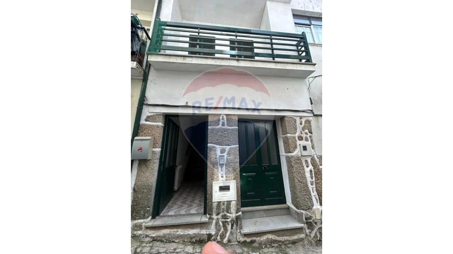 Moradia T2 para Venda em Santa Comba Dão e Couto do Mosteiro Foto 3