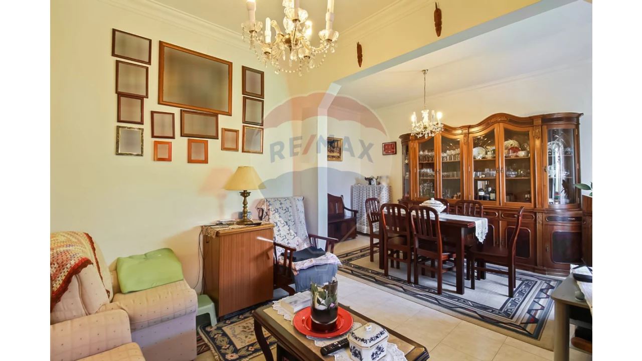 Apartamento T2 para Venda em Mina de Água Foto 2
