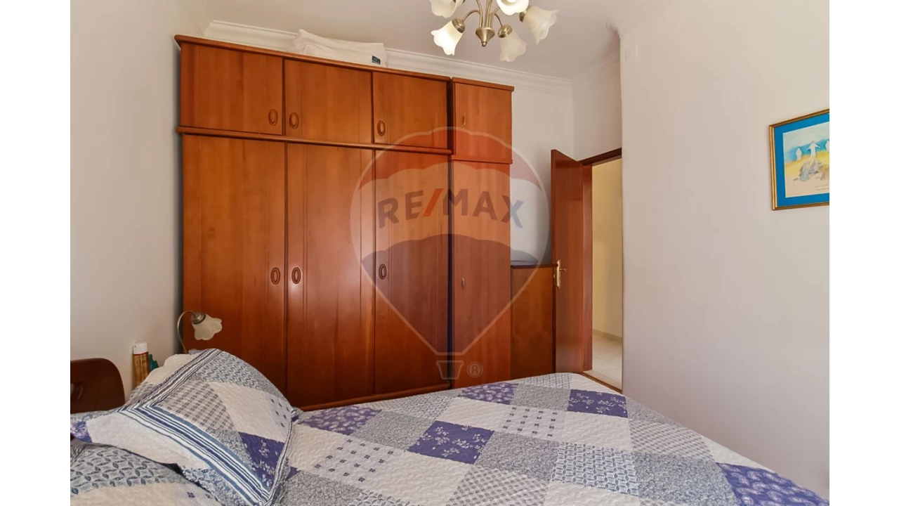 Apartamento T2 para Venda em Mina de Água Foto 13