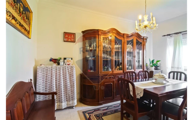 Apartamento T2 para Venda em Mina de Água Foto 7
