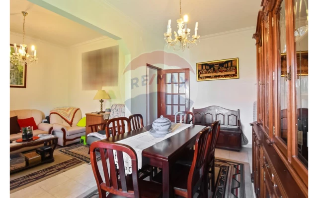 Apartamento T2 para Venda em Mina de Água Foto 5