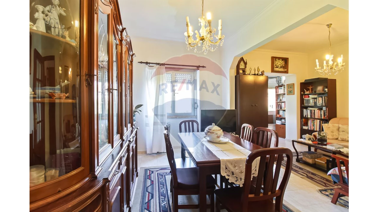 Apartamento T2 para Venda em Mina de Água Foto 6