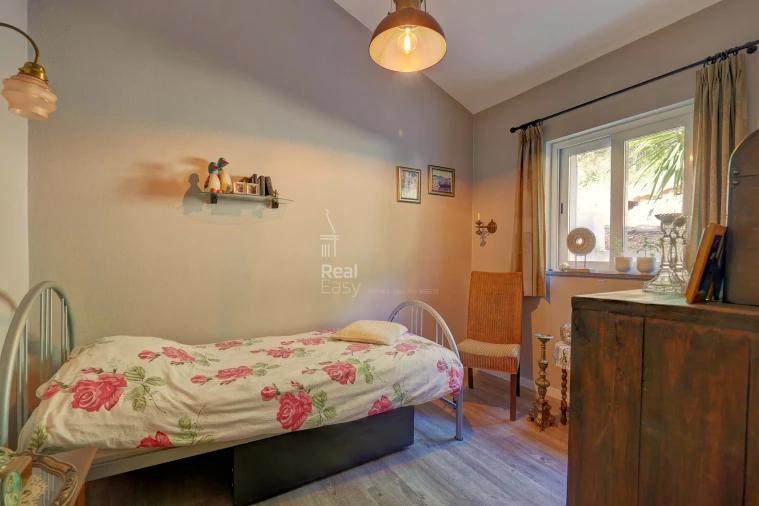 Quinta T3 para Venda em Santa Catarina da Fonte do Bispo Foto 17