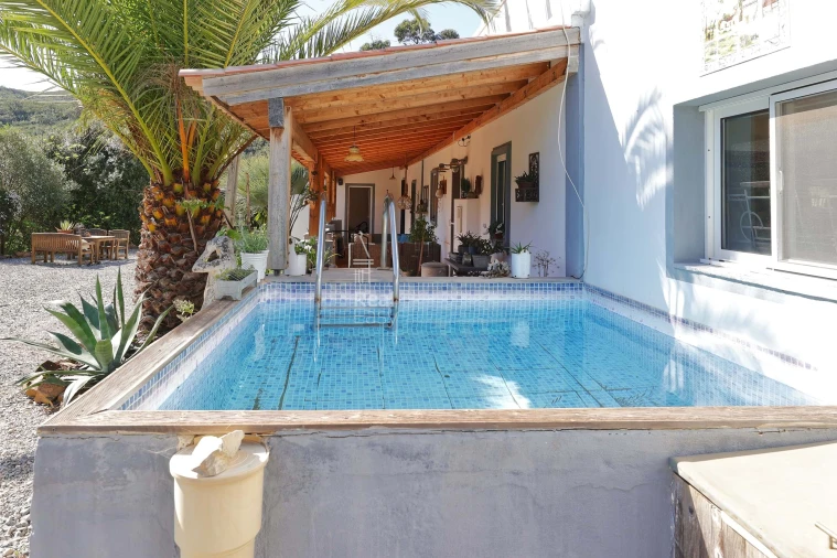 Quinta T3 para Venda em Santa Catarina da Fonte do Bispo Foto 6