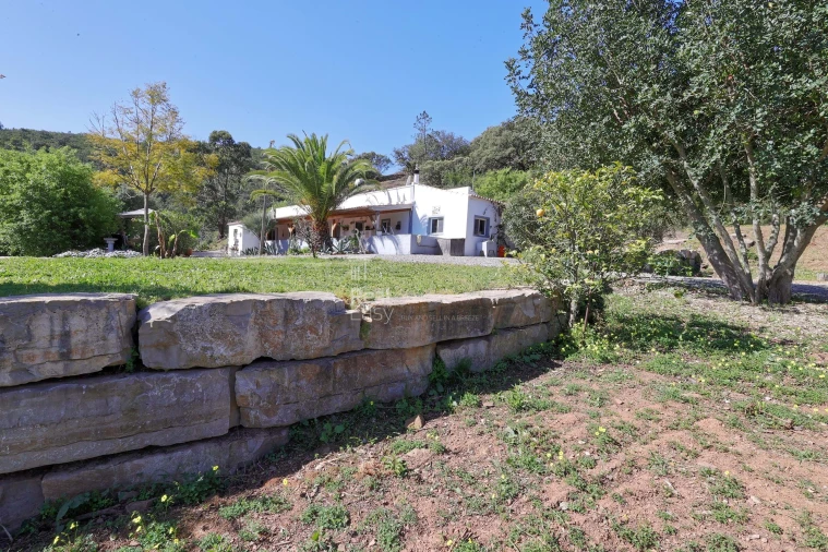 Quinta T3 para Venda em Santa Catarina da Fonte do Bispo Foto 2