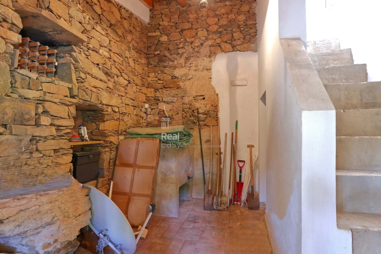 Quinta T3 para Venda em Santa Catarina da Fonte do Bispo Foto 18