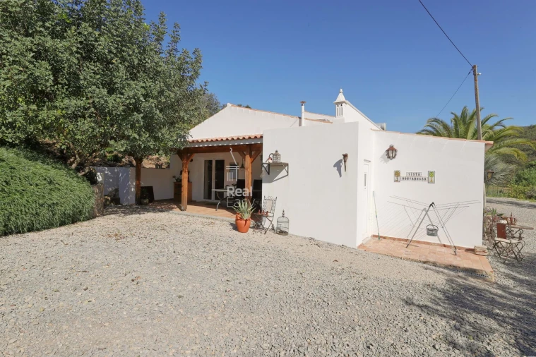 Quinta T3 para Venda em Santa Catarina da Fonte do Bispo Foto 28