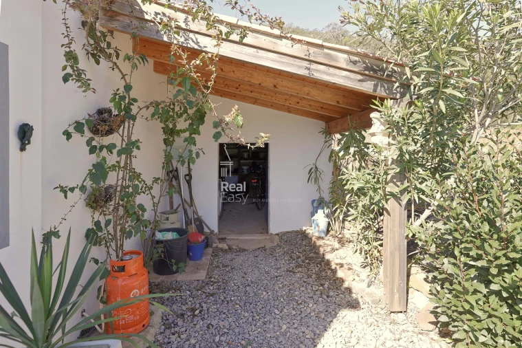 Quinta T3 para Venda em Santa Catarina da Fonte do Bispo Foto 25