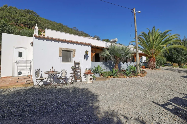 Quinta T3 para Venda em Santa Catarina da Fonte do Bispo Foto 27