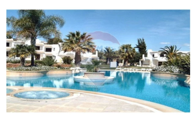 Apartamento T1 para Venda em Albufeira e Olhos de Água