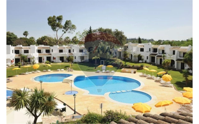 Apartamento T1 para Venda em Albufeira e Olhos de Água Foto 3