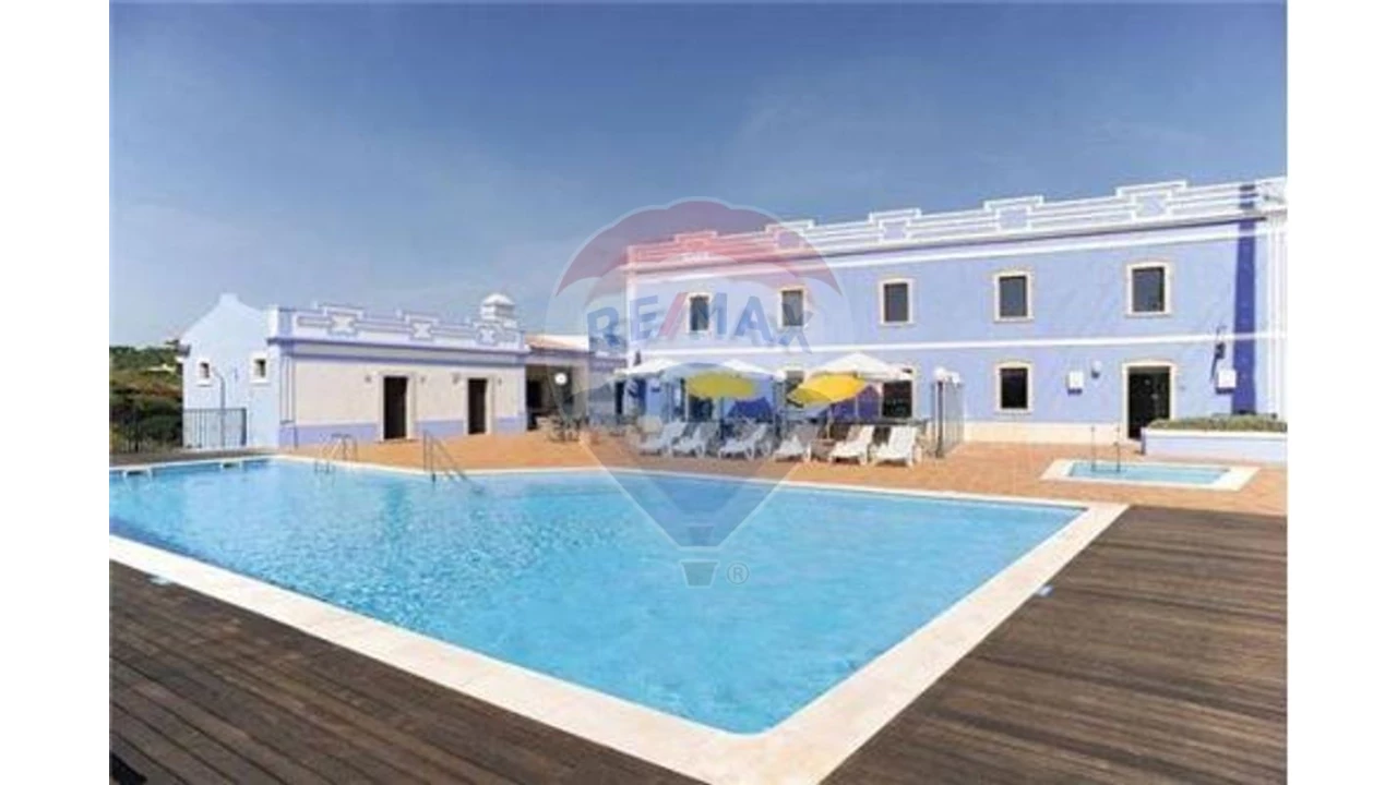 Apartamento T1 para Venda em Albufeira e Olhos de Água Foto 7