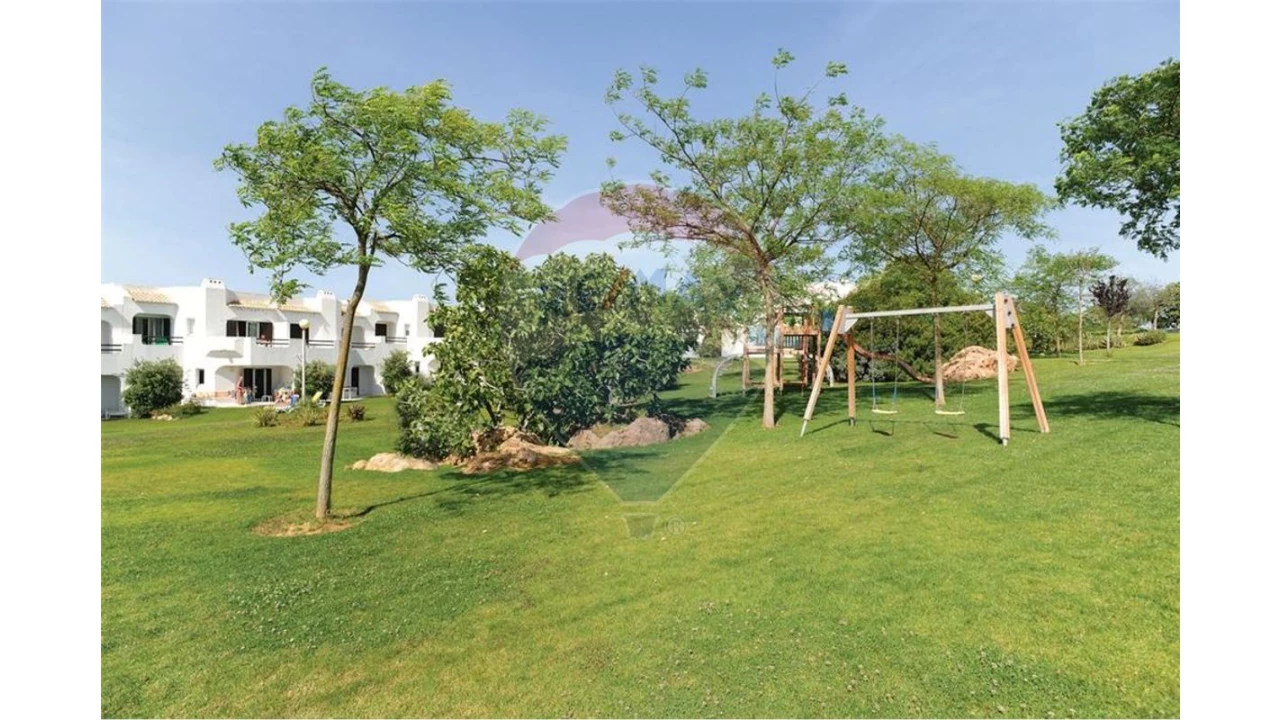 Apartamento T1 para Venda em Albufeira e Olhos de Água Foto 5