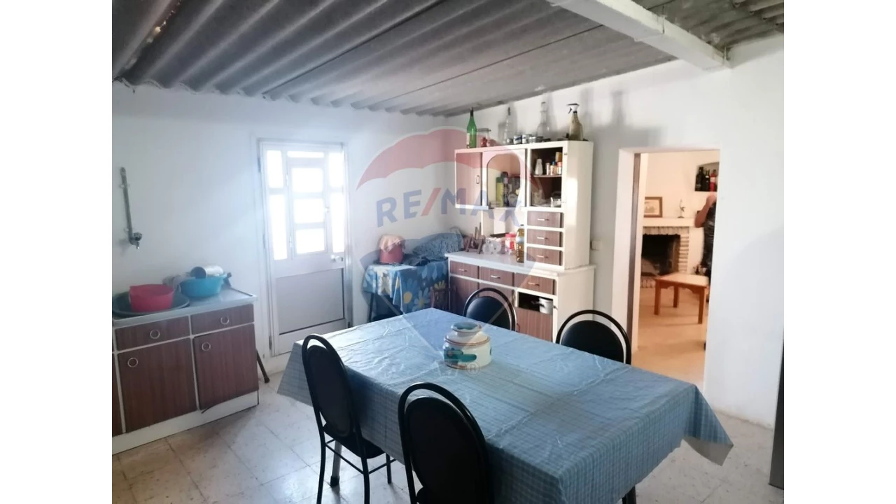 Moradia T2 para Venda em Boliqueime Foto 2
