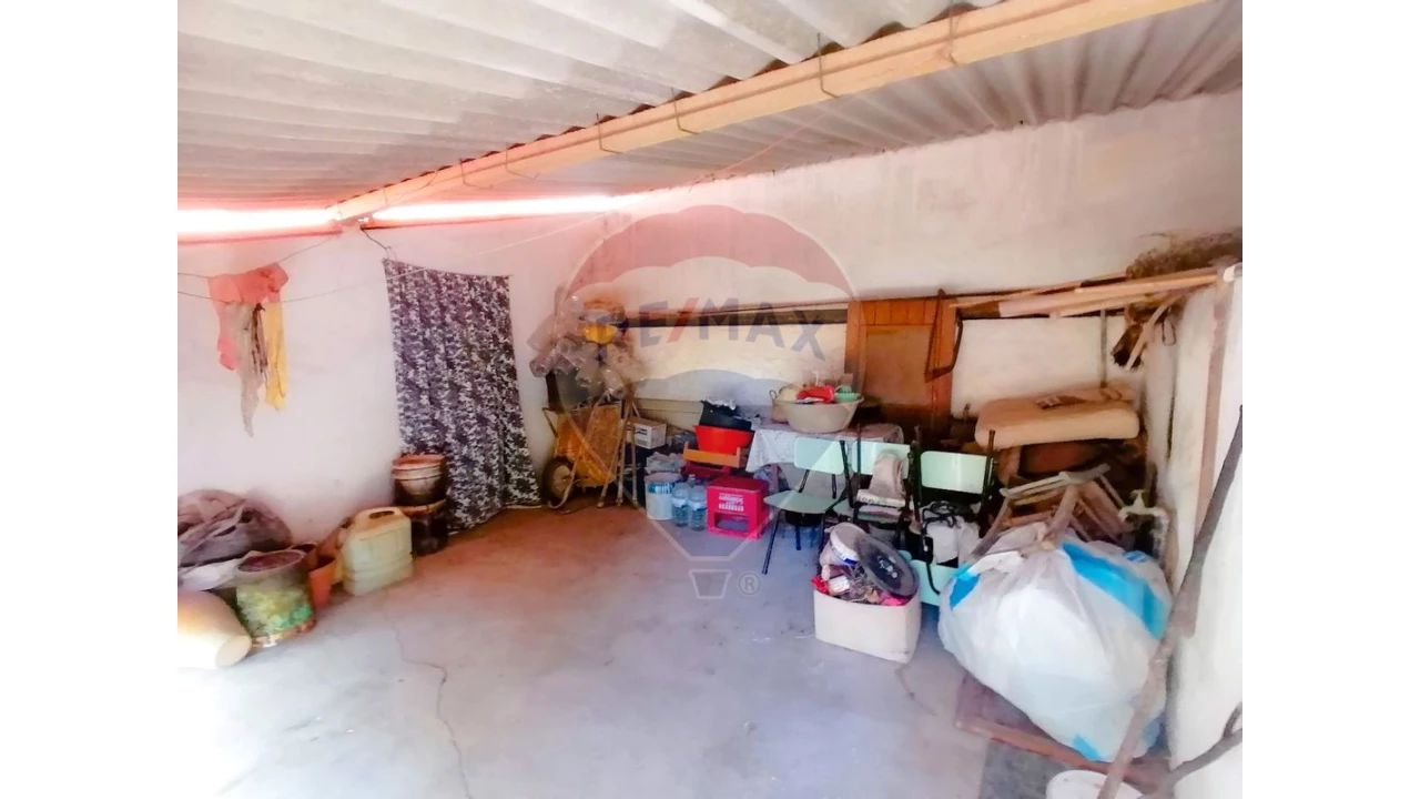 Moradia T2 para Venda em Boliqueime Foto 12